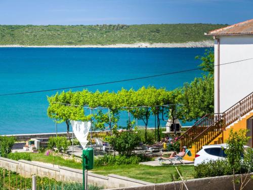 Apartment Appartement A3 direkt am Strand by Interhome