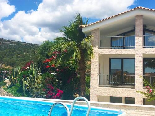 Holiday Home in Ermioni mit Garten- gemeinschaftlichem Pool und Terrasse by Interhome