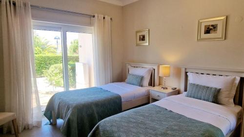Quinta da Atalaia - Seaview Townhouse with pool