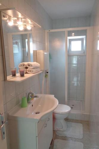Apartments by the sea Kneza, Korcula - 25133