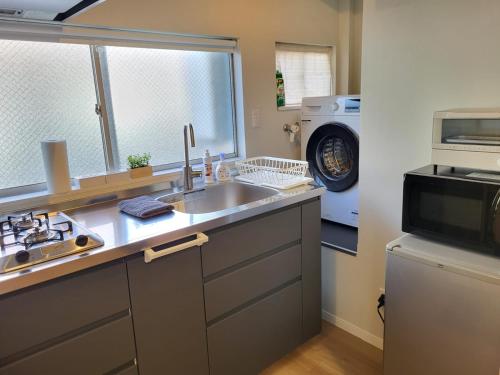 2F TINY Central Apartment 7 minutes from Shinjuku