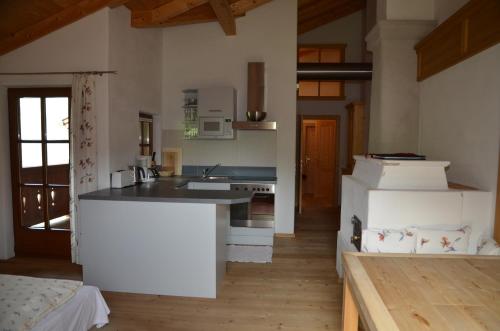 Postel nebo postele na pokoji v ubytování Berggasthof Steckholzer