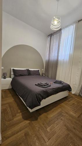 Milan Navigli Gem
