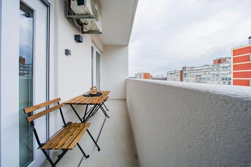 Zagreb 193 - 1 Bedroom - Loggia - New - Apartment - Flexible Keybox Entry - Modern - Monthly Rent - WiFi