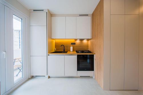 Zagreb 193 - 1 Bedroom - Loggia - New - Apartment - Flexible Keybox Entry - Modern - Monthly Rent - WiFi