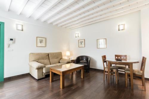 Laurel Suites Apartments – Photos 5