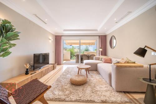 Aloha Hill spacious apartment - TCM