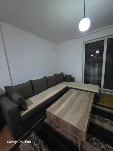 Zona d'estar a 4 llullat