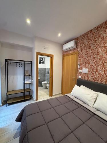 5 Santi Rooms
