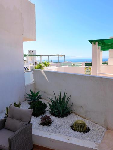Ocean Retreat with Terrace and Tennis