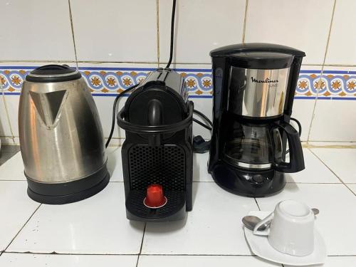 Příslušenství pro přípravu čaje a kávy v ubytování Chambre Standard