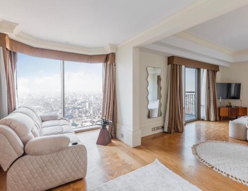 St Regis Luxury Residence