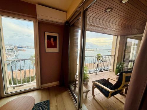 ''Ayda''T4 Vue imprenable Parking Clim Wifi Terrasse