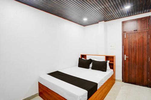 Gallery image of SPOT ON HL IIN Restaurant in Prayagraj