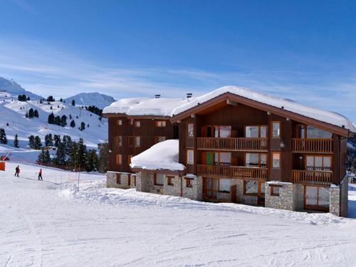 Studio fonctionnel au pied des pistes pour 3/4 pers, balcon, séjour divisible