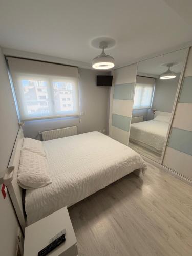 En las Tablas 2 Habit 2 Baños Gym Parking Piscina