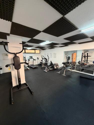 En las Tablas 2 Habit 2 Baños Gym Parking Piscina