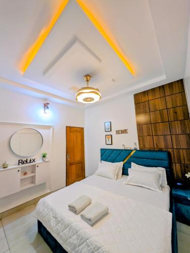 EOFA-LUXURY, Appartement T2, 1 Chambre, 1 Salon, Cuisine, SdB