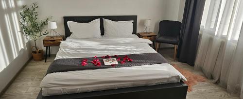 Una cama o camas en una habitación de Nico