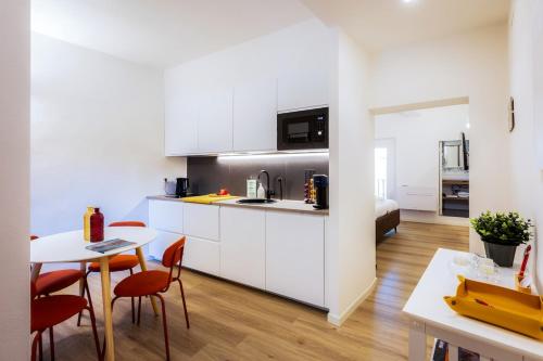 Arno Charm Stay - San Frediano - Florence Italy