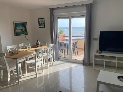 Exceptional 3-bedrooms duplex with ocean views
