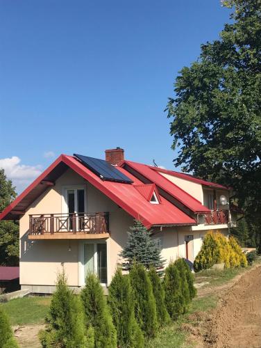 Dom przy szlaku GSB-Noclegi Na Przełęczy-Agroturystyka