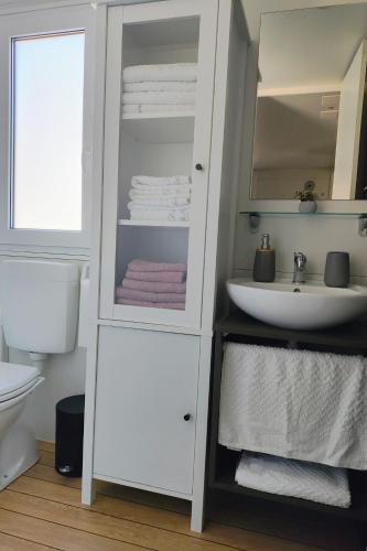 Apartments with parking space Biograd na Moru, Biograd - 25163