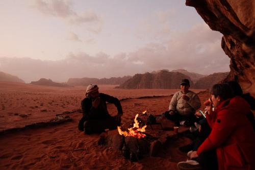 Wadi Rum Cave Experience