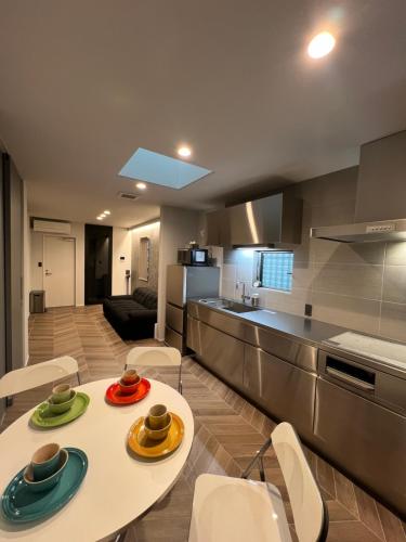 Koenji Designer House, 3 bedrooms 1&2f full house,100m2, 5min to Shinjuku