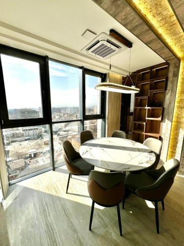 תמונה מהגלריה של Yerevan view בירוואן