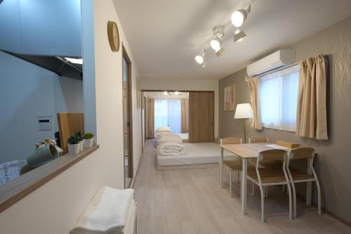 New OPEN!難波まで電車で5分!花園町駅徒歩1分!ホテルリネン使用 303
