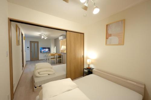 New OPEN!難波まで電車で5分!花園町駅徒歩1分!ホテルリネン使用 401