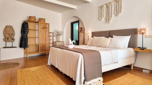 Finca La Vida Loca- For adult guests