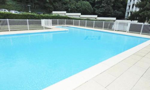 Apt 3 étoiles Piscine Tennis 2adultes et 2enfants