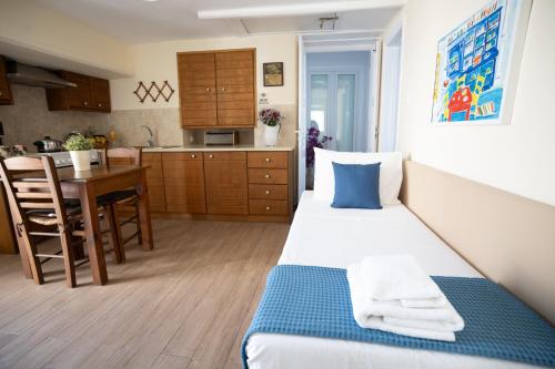 Mykonian Old Port Suite with Sea View