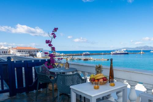 Mykonian Old Port Suite with Sea View