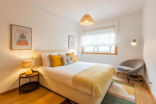 Porto Stay no Marques with AC and parking place