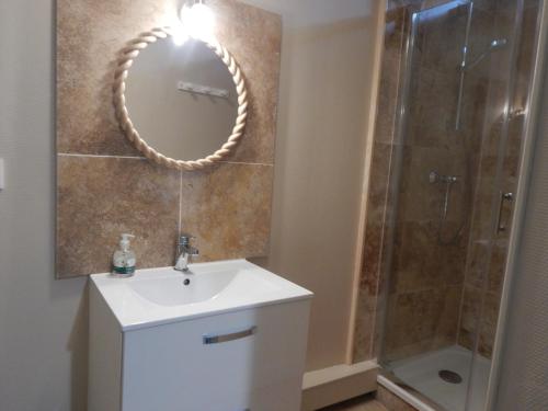 ST Malo Bel appartement plain -pied 300 m gare prés plage du sillon intramuros