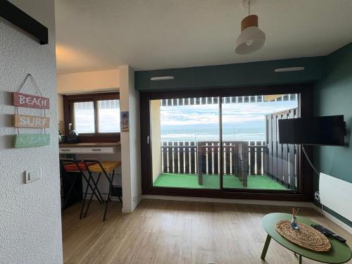 Fotografie z fotogalerie ubytování Appartement face à l’Océan v destinaci Lacanau
