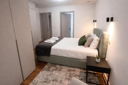 Oudinot Residence 1 quarto 2 WCs junto Mercado com AC