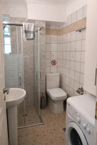 Nafplio's Cozy Apartment - A Peaceful Retreat