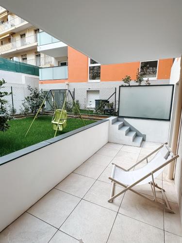 Aya - Renovated air-conditioned duplex with garden