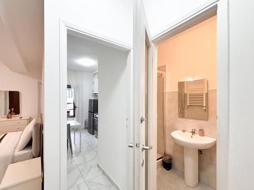 Fair Haven - Modern Stay Near Metro Bisceglie and San Siro