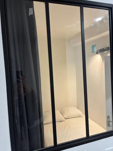 Cozy 50 m2 - Balcony & Air Conditioning! Heart of Old Nice