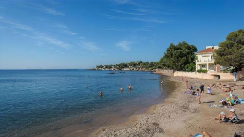 Plage à 100m magnifique T2 avec jardin privé
