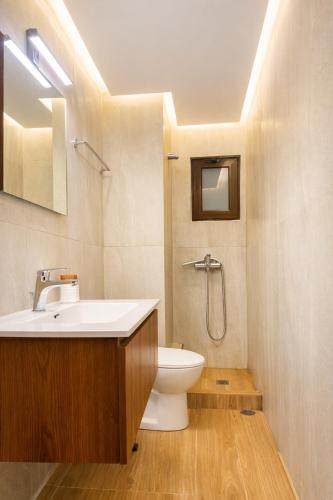 Gardenia Maisonette Rooftop Old Town View
