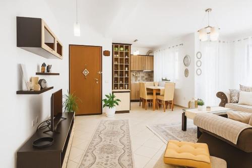 Comfort&Cozy Apartment near Airport & Bus Terminal