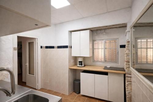 Historic 1905 Charm 3 min to Postiguet Beach