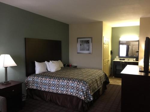 Gallery image of Pearsall Inn and Suites in Pearsall