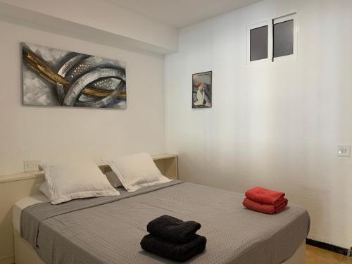 Alicante Centre Near Beach Wifi AC